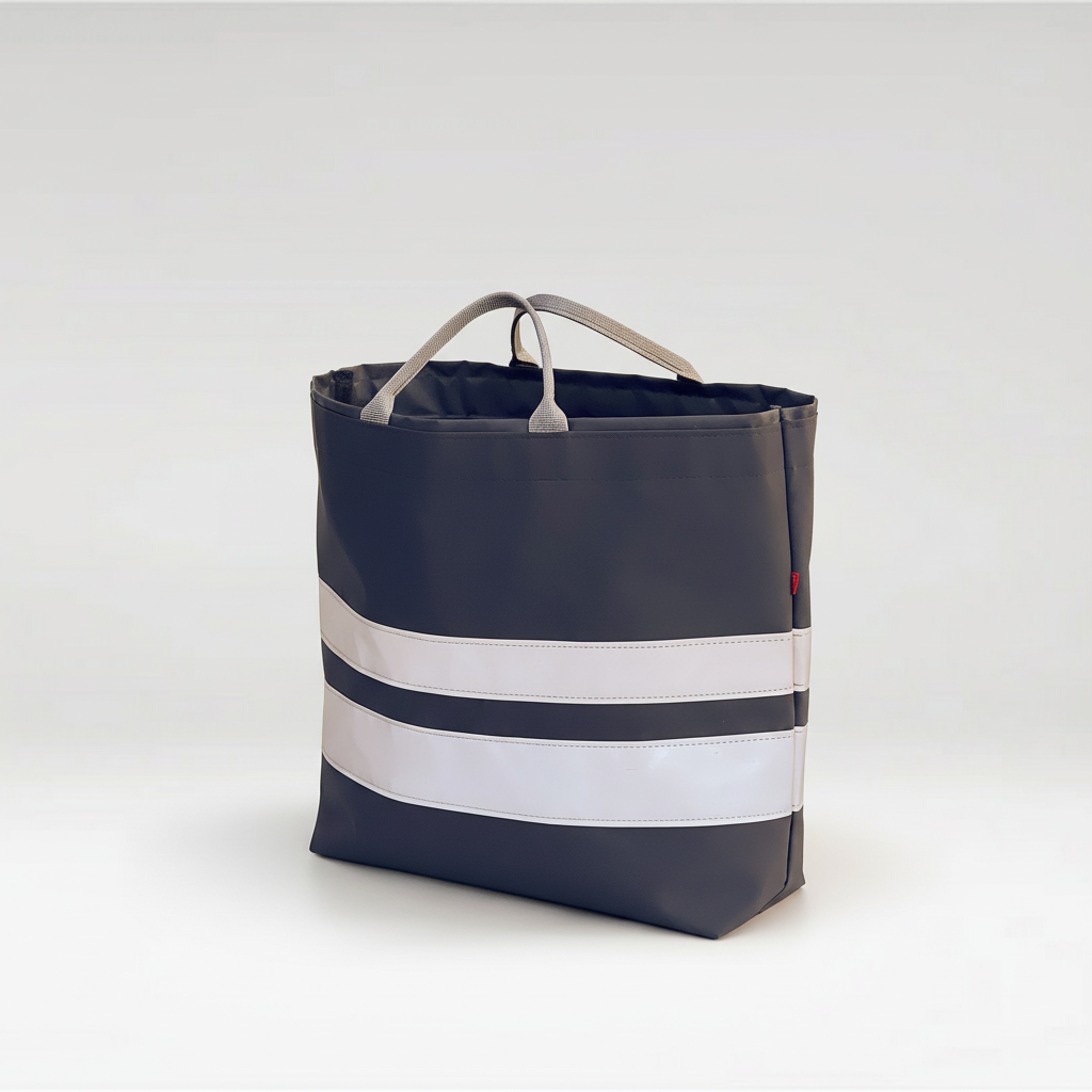 Stripe Reflective Citybag – 20 L